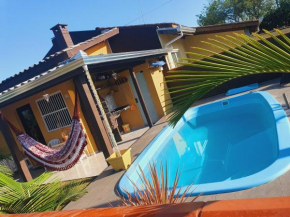 Cantinho das Palmeiras em Itapoá- Casa c piscina p 6 pessoas